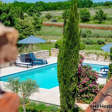 Cypress By Istrian Country Villa *