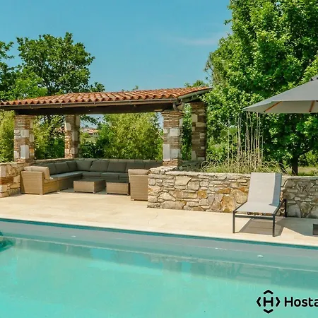 Cypress By Istrian Country Villa *