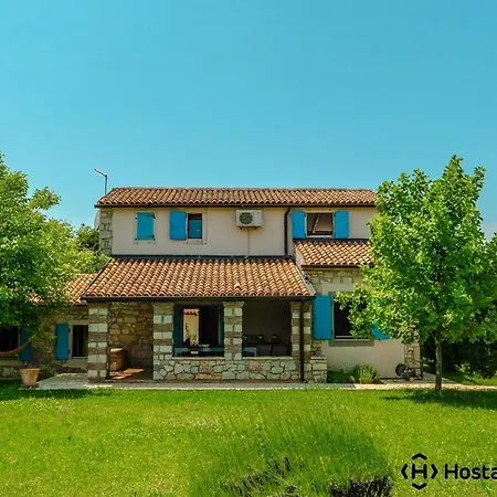 Cypress By Istrian Country Villa *